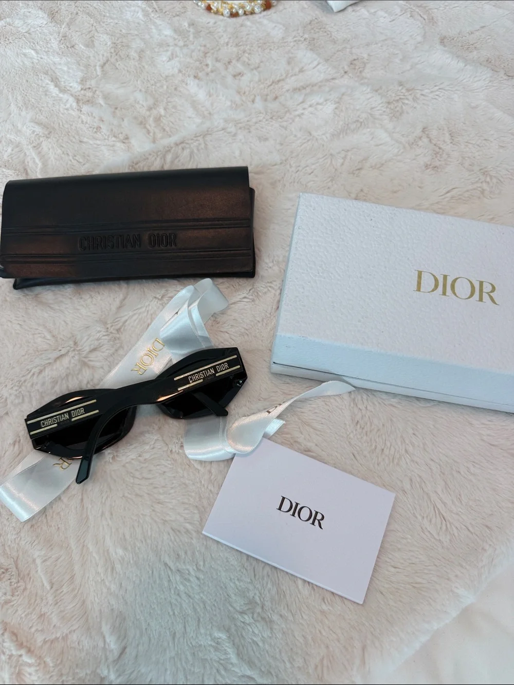 Authentic DIOR DiorSignature B1U Sunglasses